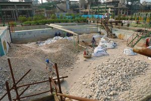 تعویض خطوط آب کولینگ پتروشیمی جم